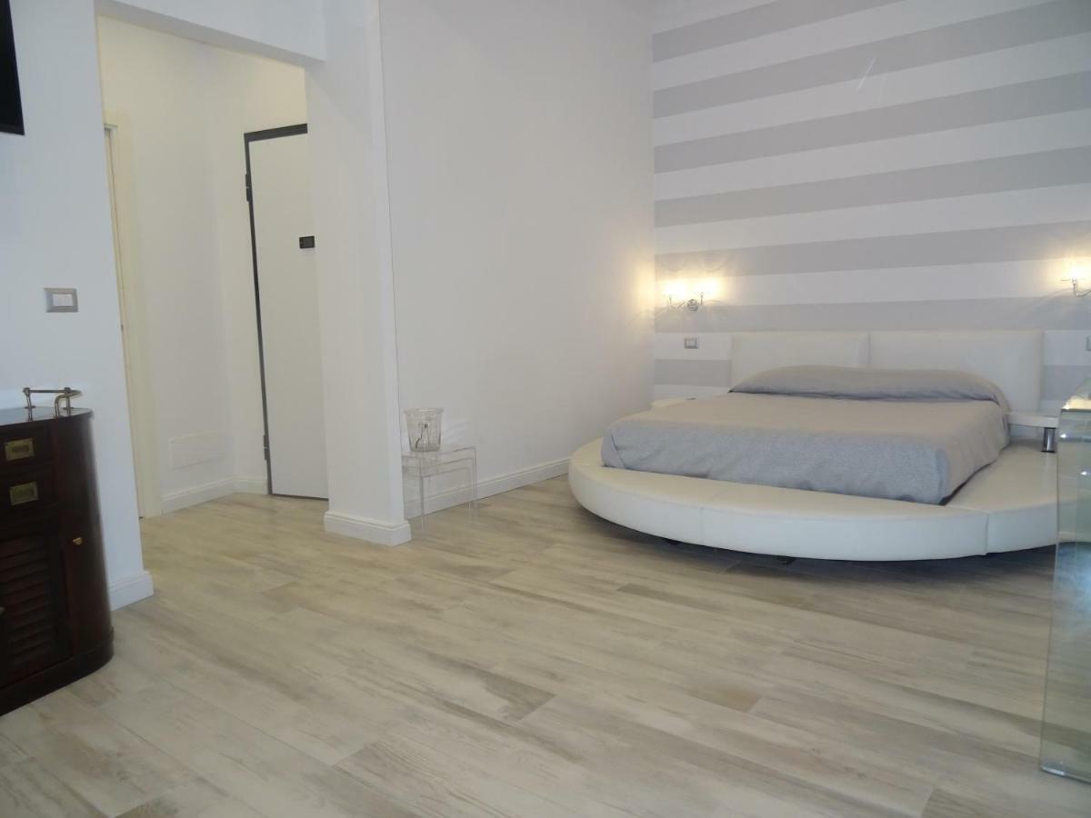 Suites Margot Санта-Маргерита-Лігуре Екстер'єр фото