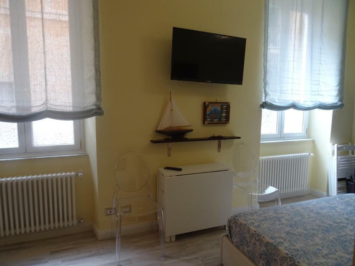 Suites Margot Санта-Маргерита-Лігуре Екстер'єр фото